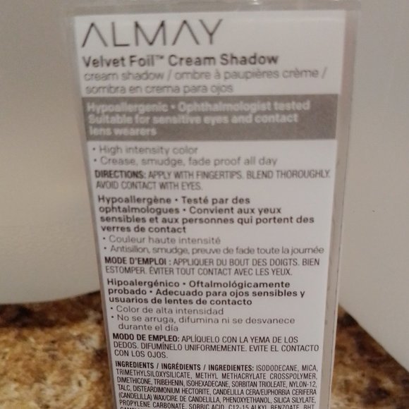 Almay Bundle - Picture 2 of 6